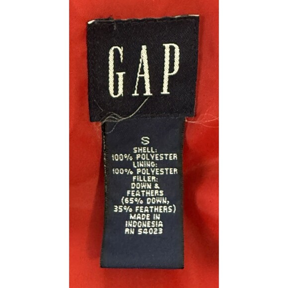 Vintage Gap Men’s Y2K Red Quilted Down Puffer Athleisure Sporty Casual Zip Up Sm - Picture 5 of 9